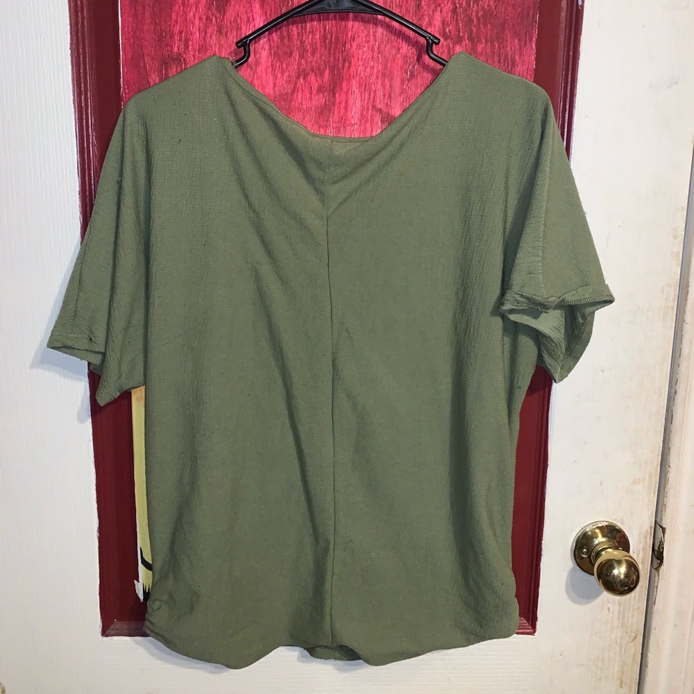 Closet clean out , clothes in great condition!
